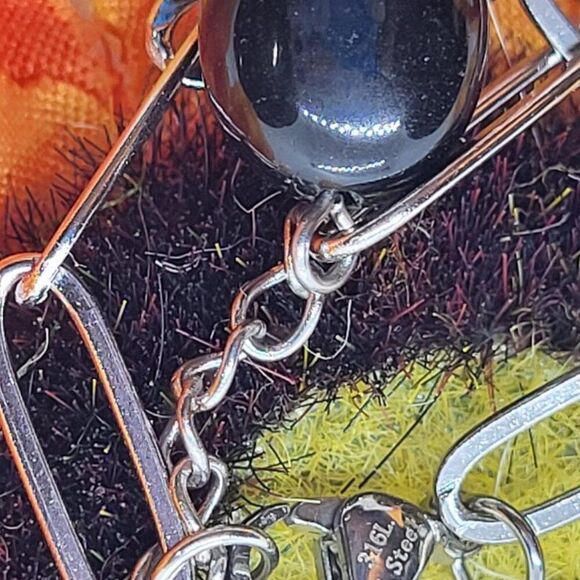 Karis, New, Lapis Lazuli, Dark Blue Necklace, 18 Inches, Platinum Plated Stamped - Picture 5 of 5